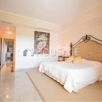 Apartment in Spain, Andalucia, 210 sq.m.