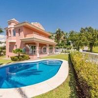 Вилла в Испании, Андалусия, 433 кв.м.