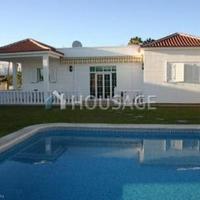 Villa in Spain, Canary Islands, Santa Cruz de Tenerife, 1080 sq.m.