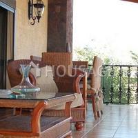 Villa in Spain, Canary Islands, Santa Cruz de Tenerife, 1400 sq.m.