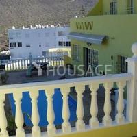 Villa in Spain, Canary Islands, Santa Cruz de Tenerife, 875 sq.m.