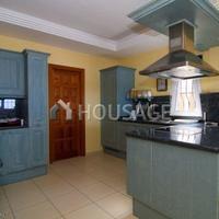 Villa in Spain, Canary Islands, Santa Cruz de Tenerife, 1434 sq.m.