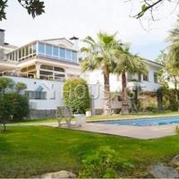 Дом в Испании, Каталония, Багур, 530 кв.м.