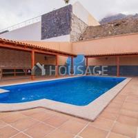 Villa in Spain, Canary Islands, Santa Cruz de Tenerife, 1315 sq.m.