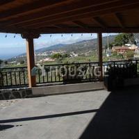Villa in Spain, Canary Islands, Santa Cruz de Tenerife