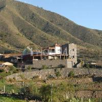 Villa in Spain, Canary Islands, Santa Cruz de Tenerife