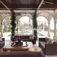 Вилла в Испании, Каталония, Багур