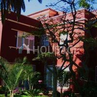 Villa in Spain, Canary Islands, Santa Cruz de Tenerife, 1502 sq.m.