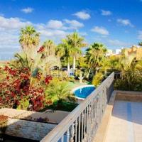 Villa in Spain, Canary Islands, Santa Cruz de Tenerife, 650 sq.m.