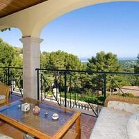 Villa in Spain, Balearic Islands, Palma, 700 sq.m.