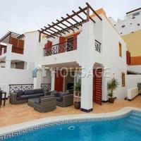 Villa in Spain, Canary Islands, Santa Cruz de Tenerife, 252 sq.m.