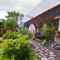 Вилла в Испании, Канарские Острова, Санта-Крус-де-Тенерифе, 1440 кв.м.