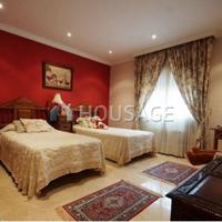 Villa in Spain, Andalucia, 743 sq.m.