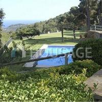 Villa in Spain, Catalunya, Girona, 500 sq.m.