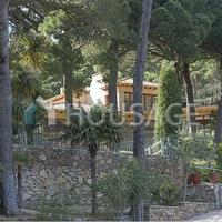 Villa in Spain, Catalunya, Girona, 500 sq.m.