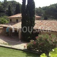 Villa in Spain, Catalunya, Girona, 500 sq.m.