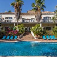 Villa in Spain, Andalucia, 1000 sq.m.