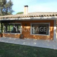 Villa in Spain, Catalunya, Girona, 500 sq.m.
