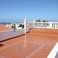 Apartment in Spain, Canary Islands, Santa Cruz de Tenerife, 860 sq.m.