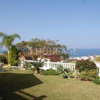 Villa in Spain, Canary Islands, Santa Cruz de Tenerife, 1270 sq.m.