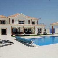 Villa in Spain, Canary Islands, Santa Cruz de Tenerife, 3075 sq.m.