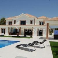 Villa in Spain, Canary Islands, Santa Cruz de Tenerife, 3075 sq.m.