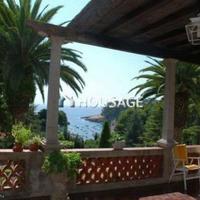 Villa in Spain, Catalunya, Girona, 1240 sq.m.