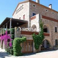 Villa in Spain, Catalunya, Girona, 1240 sq.m.