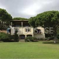 Villa in Spain, Catalunya, Girona, 550 sq.m.