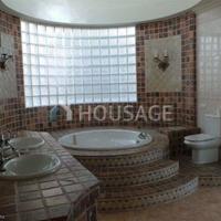 Villa in Spain, Canary Islands, Santa Cruz de Tenerife, 1180 sq.m.