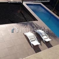 Villa in Spain, Canary Islands, Santa Cruz de Tenerife, 821 sq.m.