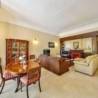 Flat in Spain, Balearic Islands, Palma, 230 sq.m.