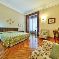 Flat in Spain, Balearic Islands, Palma, 230 sq.m.