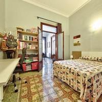 Flat in Spain, Balearic Islands, Palma, 230 sq.m.