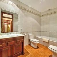 Flat in Spain, Balearic Islands, Palma, 230 sq.m.