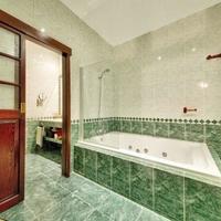 Flat in Spain, Balearic Islands, Palma, 230 sq.m.