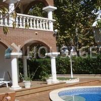 Вилла в Испании, Каталония, Багур, 650 кв.м.