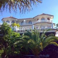 Villa in Spain, Canary Islands, Santa Cruz de Tenerife, 5480 sq.m.