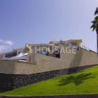 Villa in Spain, Canary Islands, Santa Cruz de Tenerife, 740 sq.m.