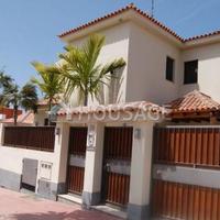 Villa in Spain, Canary Islands, Santa Cruz de Tenerife, 468 sq.m.