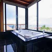 Villa in Spain, Canary Islands, Santa Cruz de Tenerife, 468 sq.m.