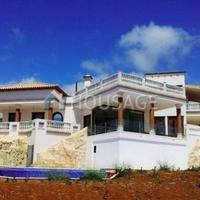 Villa in Spain, Canary Islands, Santa Cruz de Tenerife, 1300 sq.m.