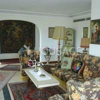 Villa in Spain, Canary Islands, Santa Cruz de Tenerife, 1100 sq.m.