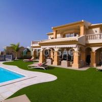 Villa in Spain, Canary Islands, Santa Cruz de Tenerife, 2750 sq.m.