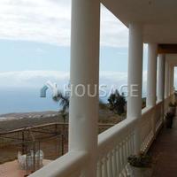 Villa in Spain, Canary Islands, Santa Cruz de Tenerife, 8100 sq.m.