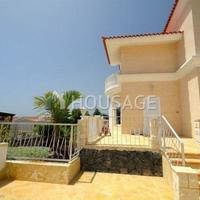 Villa in Spain, Canary Islands, Santa Cruz de Tenerife, 1111 sq.m.