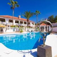 Villa in Spain, Canary Islands, Santa Cruz de Tenerife, 2427 sq.m.