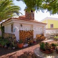 Villa in Spain, Canary Islands, Santa Cruz de Tenerife, 2427 sq.m.