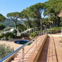 Дом в Испании, Каталония, Багур, 390 кв.м.