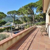 Дом в Испании, Каталония, Багур, 390 кв.м.